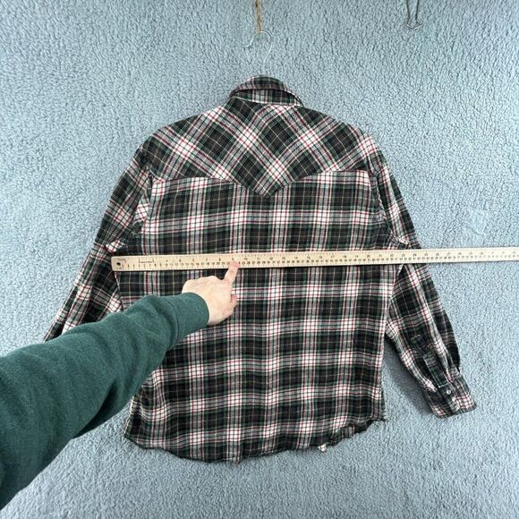 Vintage Wrangler Western Pearl Snap Plaid Rodeo Shirt Blouse Size Large - Picture 7 of 12